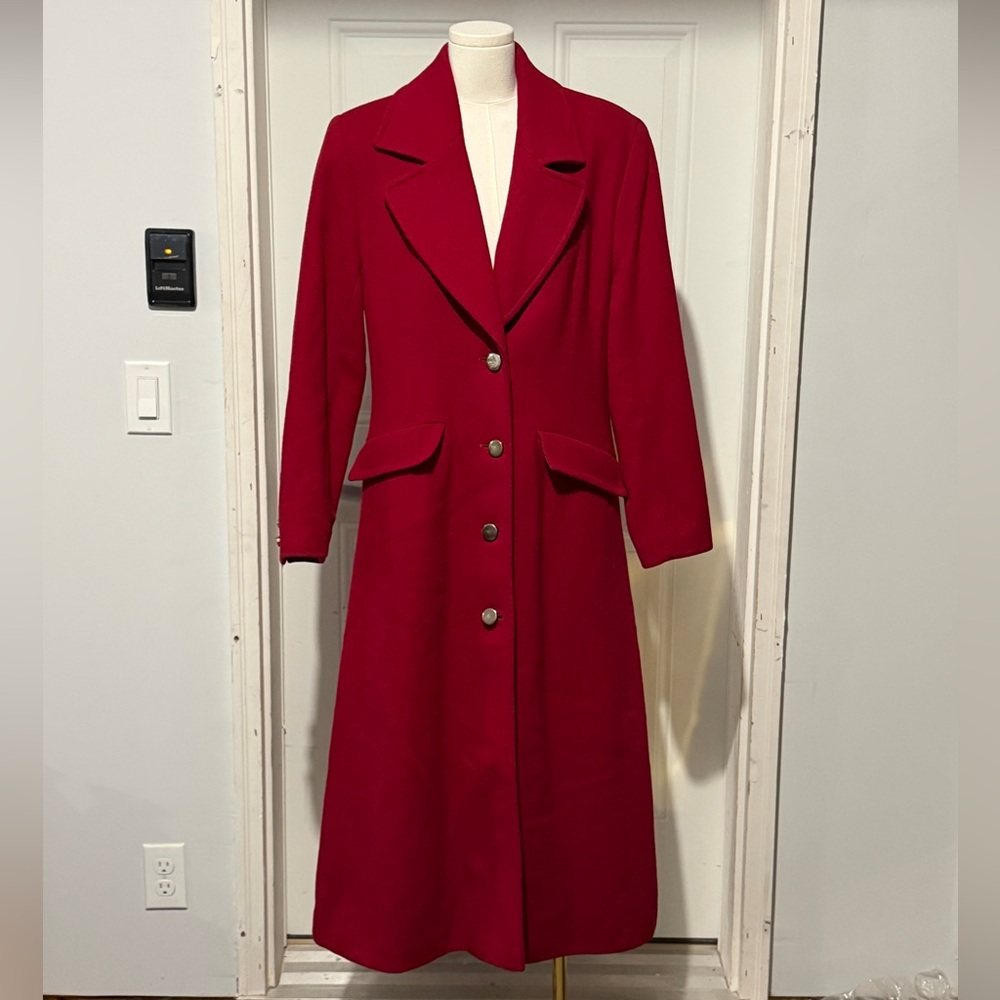 Chic Women's Red Coat